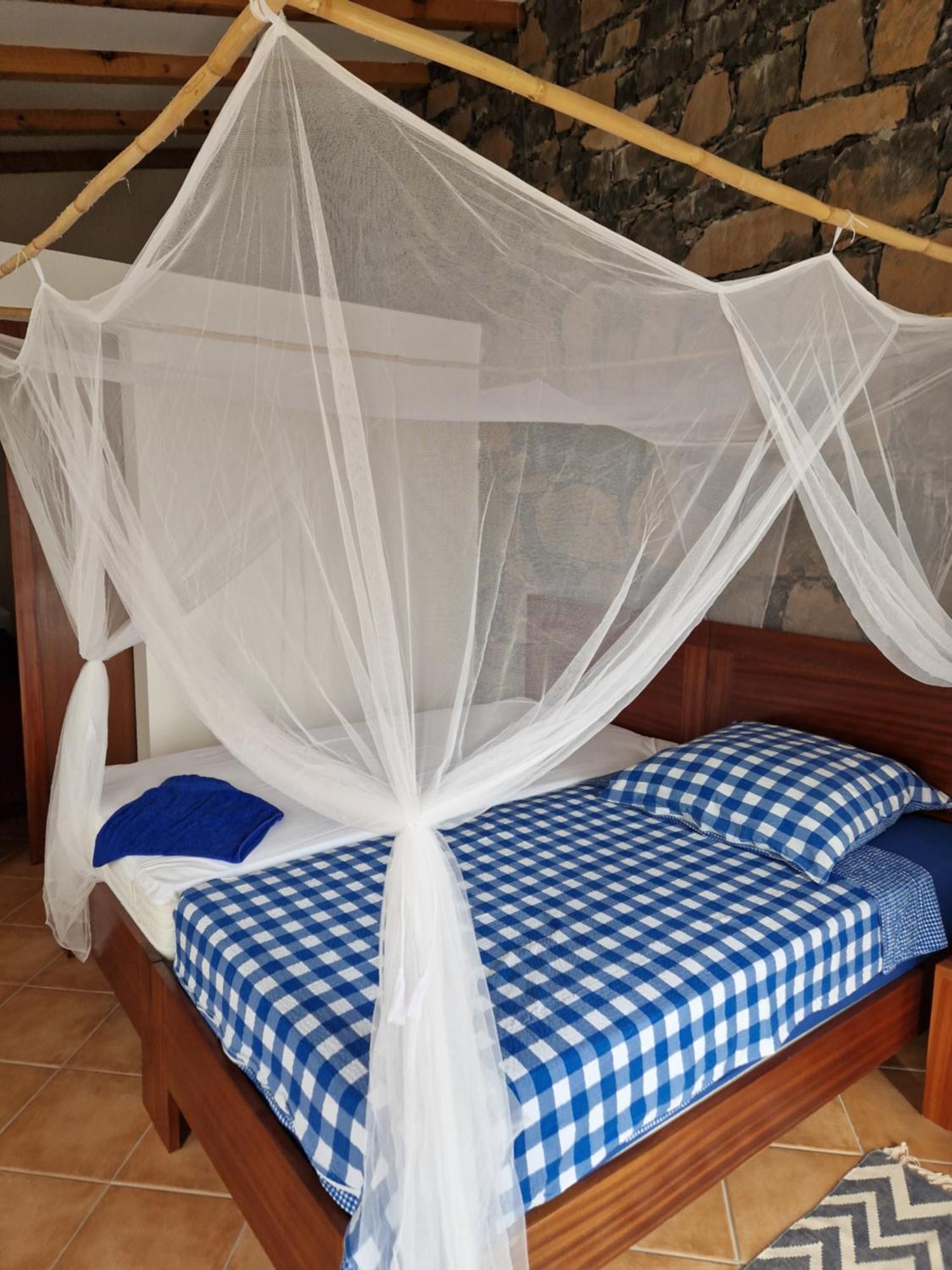Casa Saude Bed & Breakfast Seladinha Exterior photo